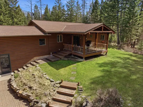 176 Blaine Ridge Road, Kalispell, MT 59901