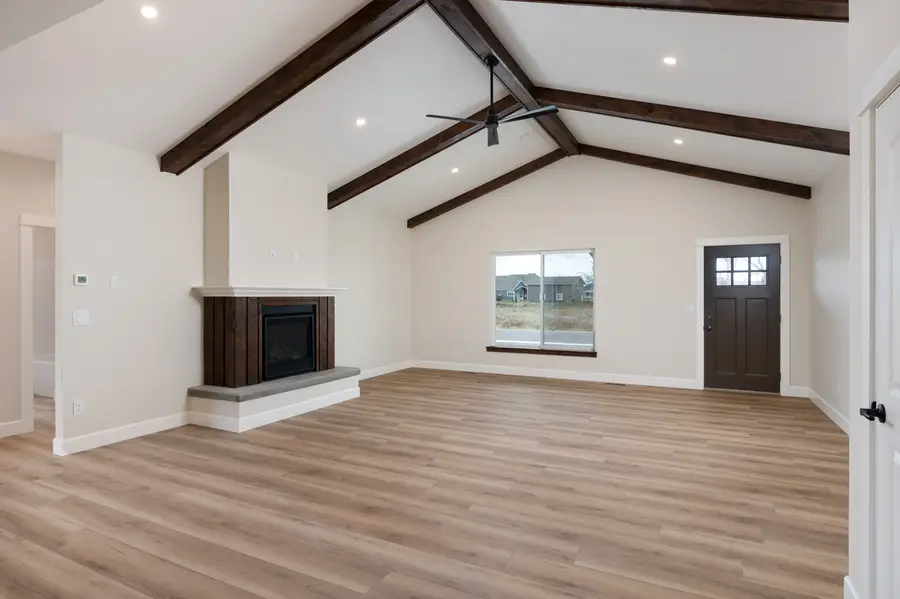 207 S Crispin Street, Manhattan, MT 59741 - #3