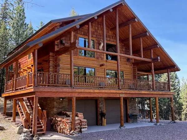 879 Stagecoach Drive, Seeley Lake, MT 59868