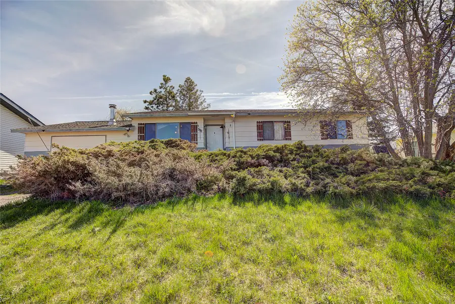 403 19th Avenue W, Polson, MT 59860 - #2