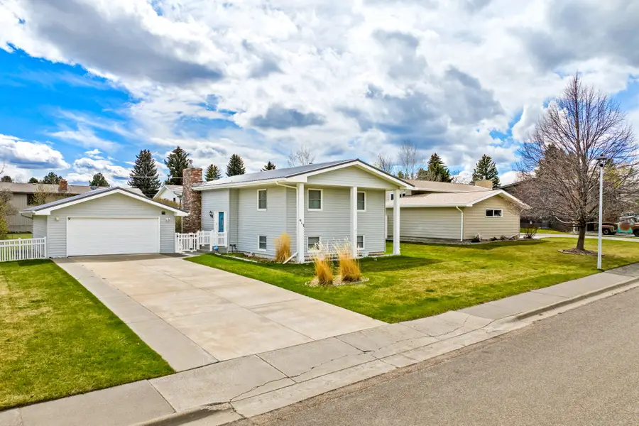 912 26th Avenue Sw, Great Falls, MT 59404 - #2