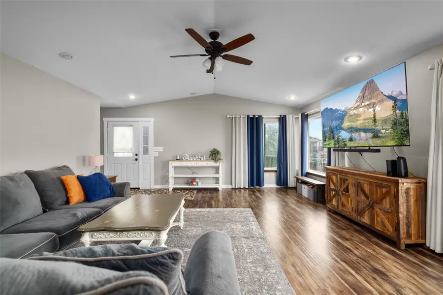 812 8th Avenue W, Kalispell, MT 59901 - #3