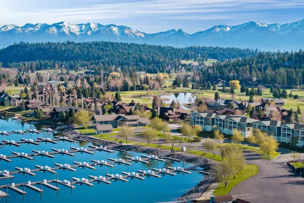 2120 Marina Court, Bigfork, MT 59911