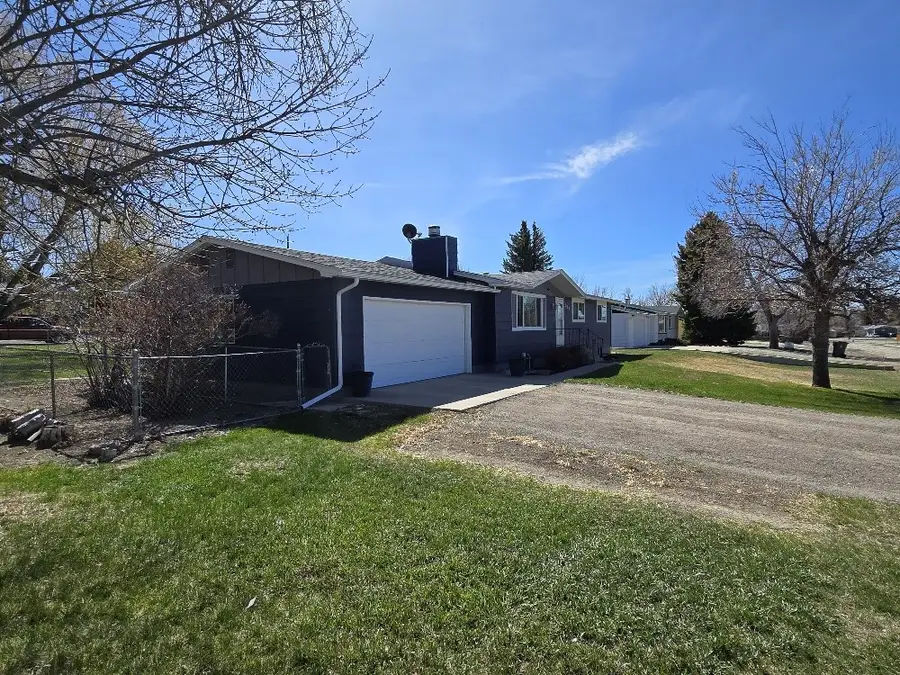 209 Rice Avenue, Choteau, MT 59422 - #2