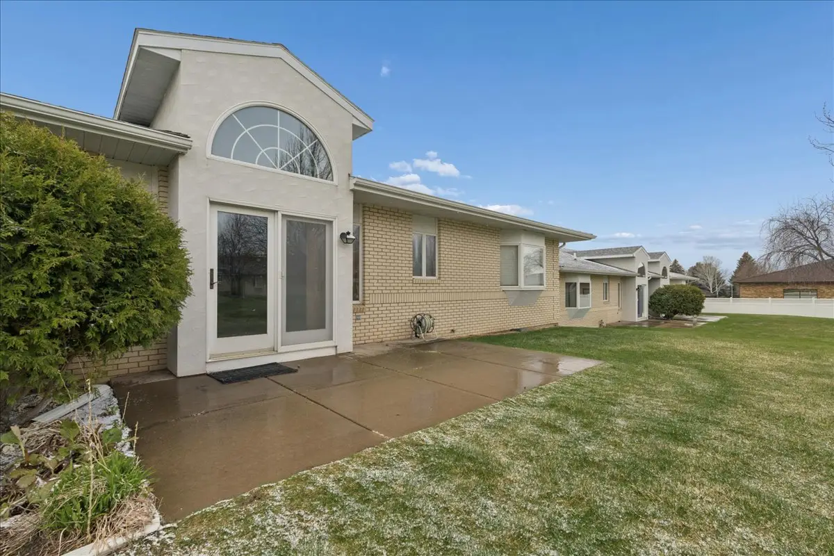 2801 16th Avenue S #3, Great Falls, MT 59405 - #1