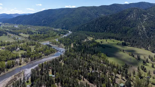 6400 Boondock Lane, Clinton, MT 59825