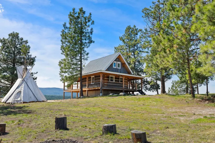 272 Summit Trail, Eureka, MT 59917 - #2