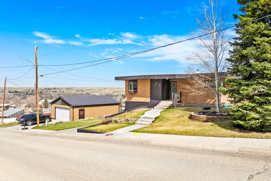 330 O'haire Boulevard, Shelby, MT 59474 - #2