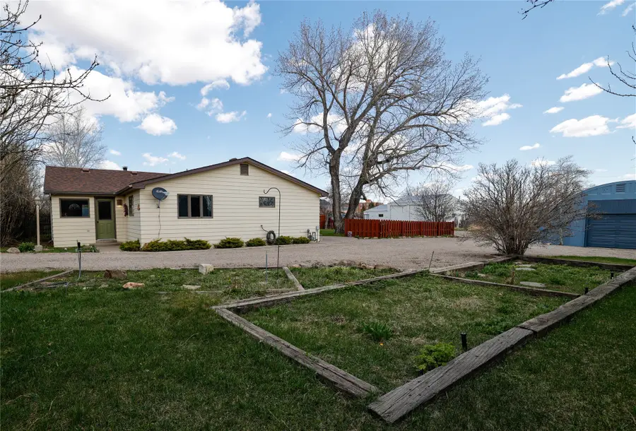 813 S Michigan Street, Conrad, MT 59425 - #2