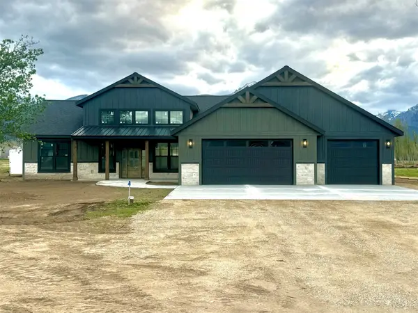 645 Old Corvallis Road, Corvallis, MT 59828