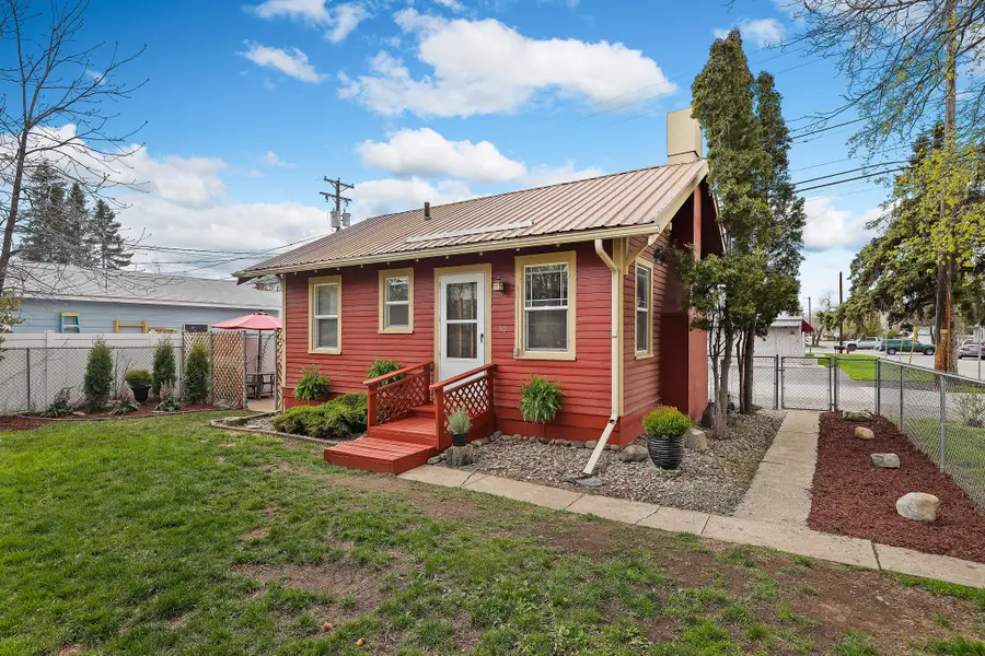 30 E Oregon Street, Kalispell, MT 59901 - #2