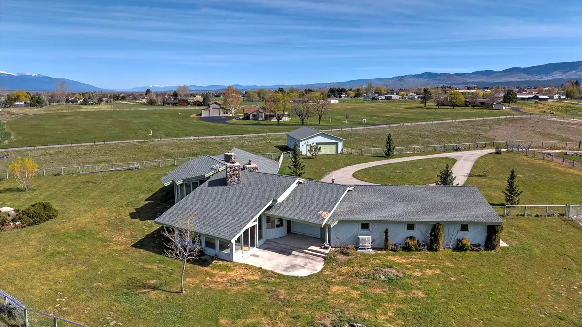 386 Hamilton Heights Road, Corvallis, MT 59828 - #1