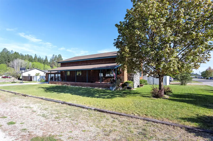502 W Tanner Avenue, Darby, MT 59829 - #3