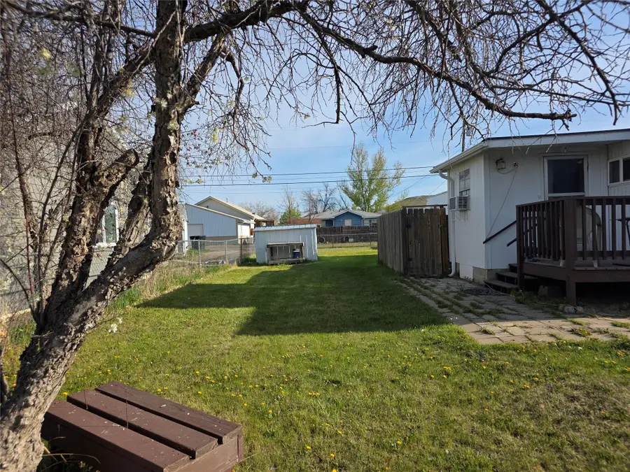 1633 6th Avenue Nw, Great Falls, MT 59404 - #2