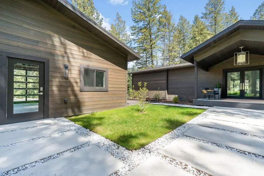 1100 Mooring Road, Columbia Falls, MT 59912 - #2
