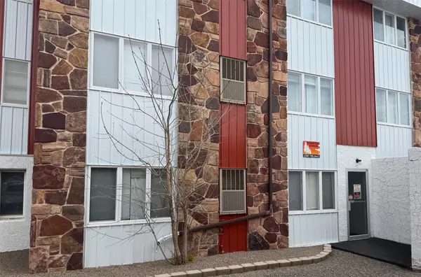 2300 14th Avenue S #15, Great Falls, MT 59405