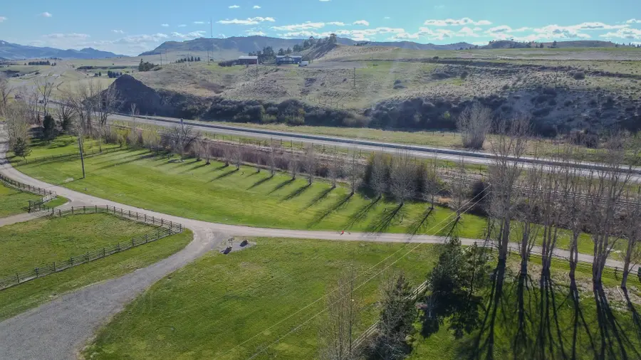 156 Barnes Lane, Wolf Creek, MT 59648 - #2