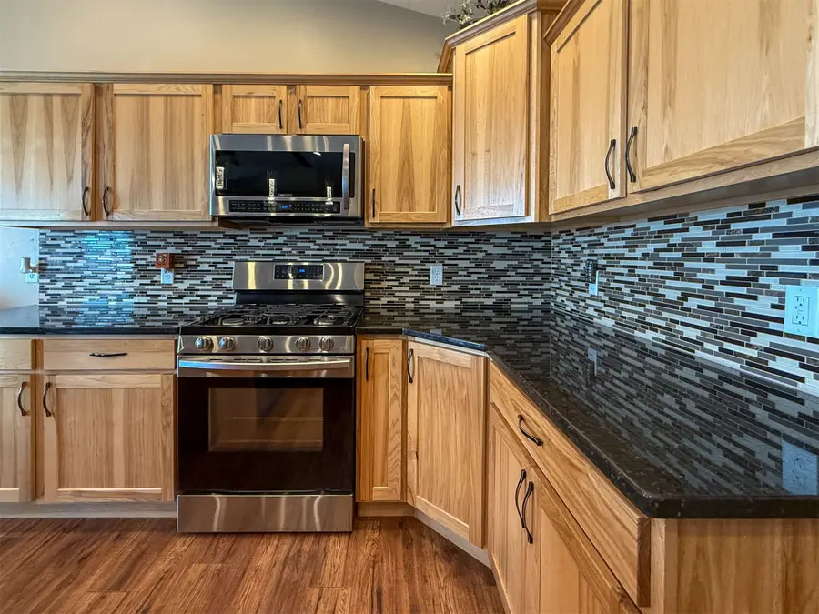 4009 12th Street Ne, Great Falls, MT 59404 - #2