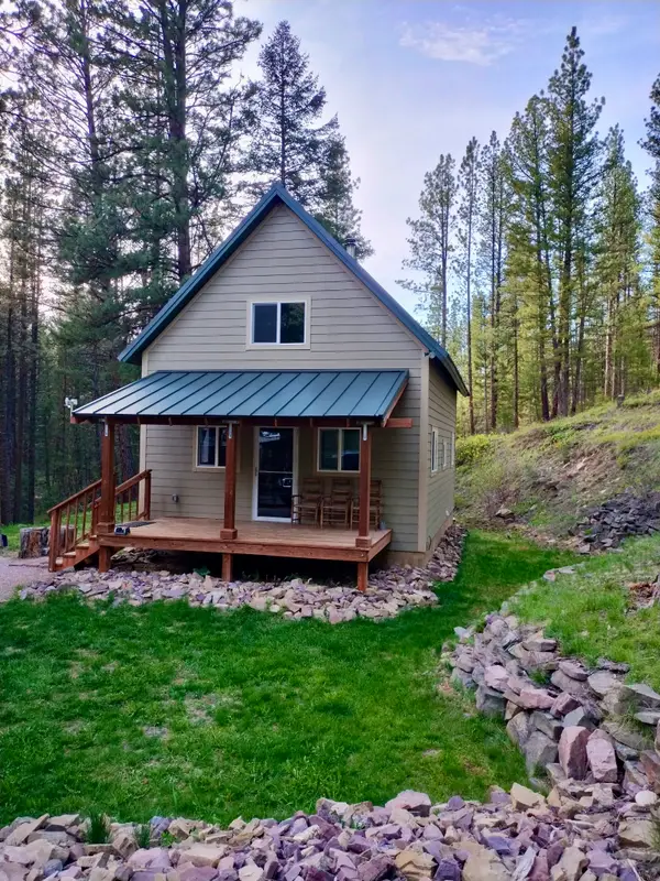 2100 Bear Acres Road, Potomac, MT 59823
