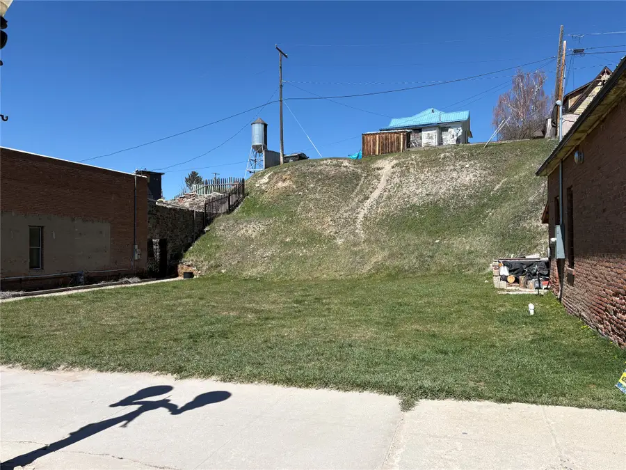 133 W Broadway, Philipsburg, MT 59858 - #2
