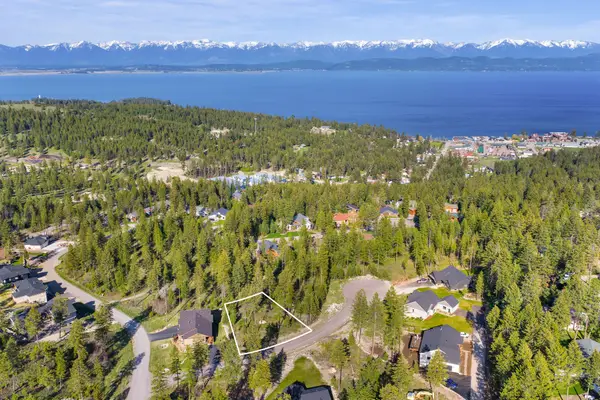109 Bay Court, Lakeside, MT 59922