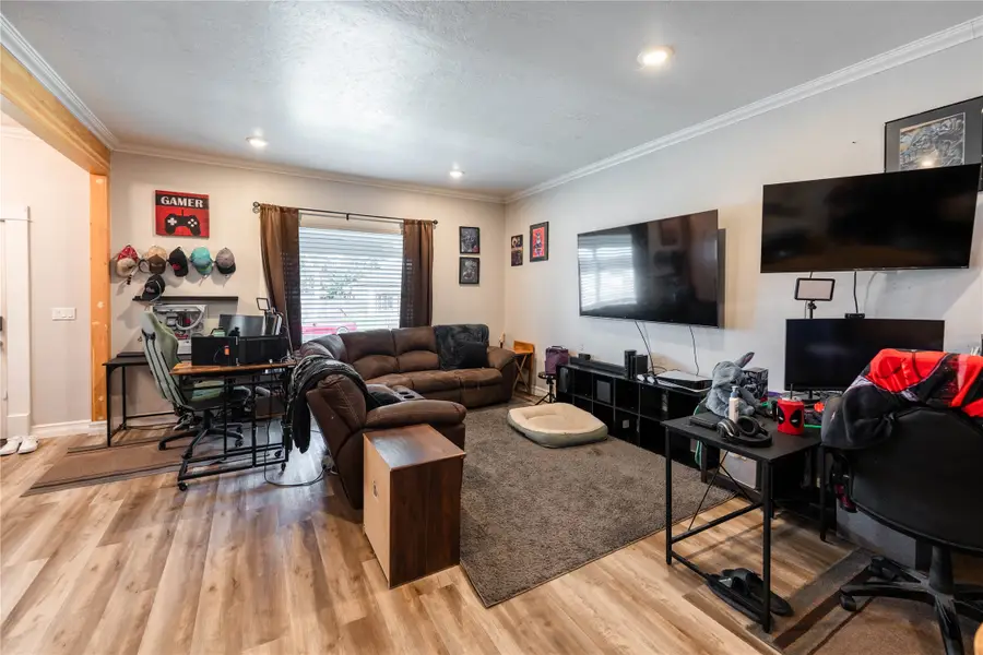1208 8th Avenue N, Great Falls, MT 59401 - #3