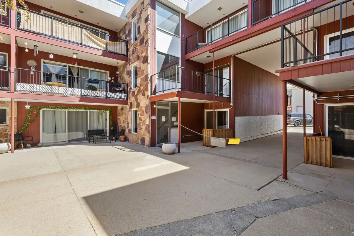 2300 14th Avenue S #1, Great Falls, MT 59405 - #1