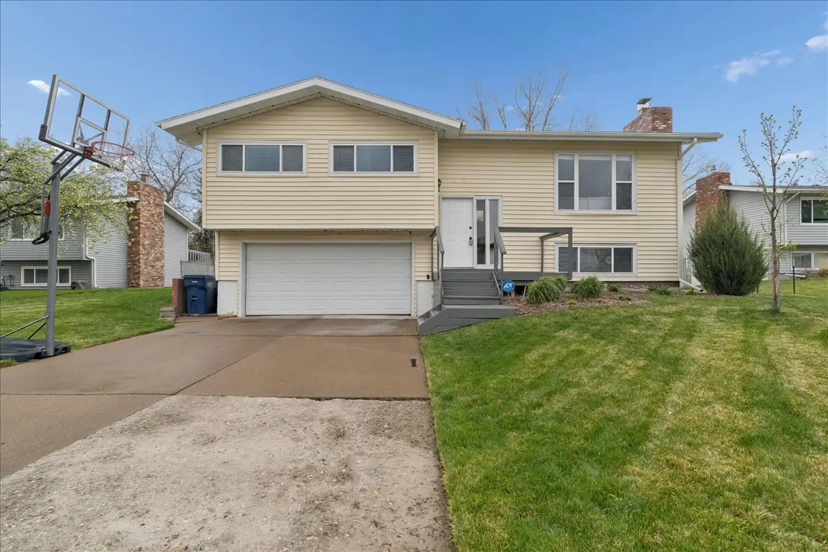 2013 13th Street Sw, Great Falls, MT 59404 - #1