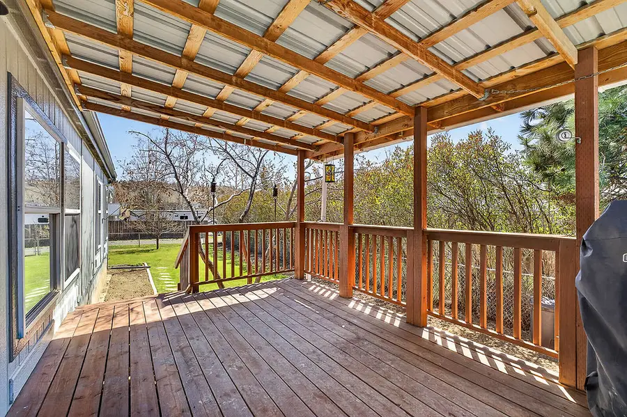608 N Monroe Street, Boulder, MT 59632 - #3