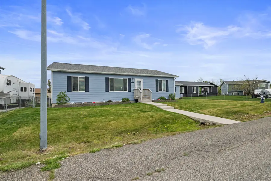909 E Clinton Street, East Helena, MT 59635 - #3