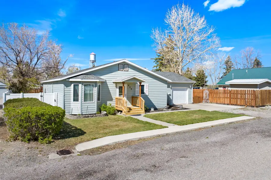 629 2nd Avenue S, Fairfield, MT 59436 - #2