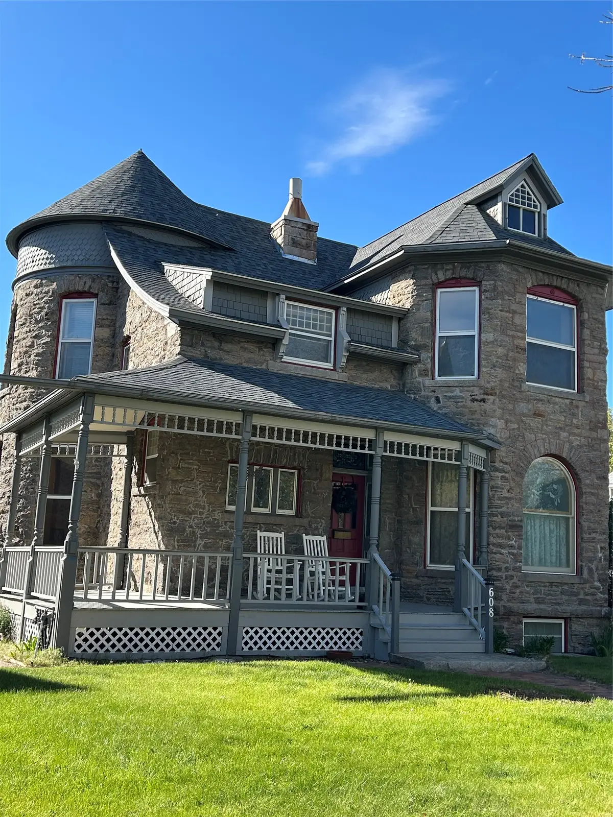608 N Ewing Street, Helena, MT 59601 - #1