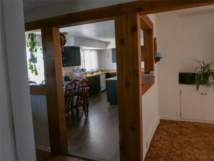 306 2nd Street N, Fairfield, MT 59436 - #3