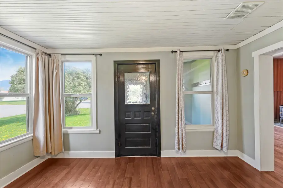 104 2nd Avenue W, Columbia Falls, MT 59912 - #3