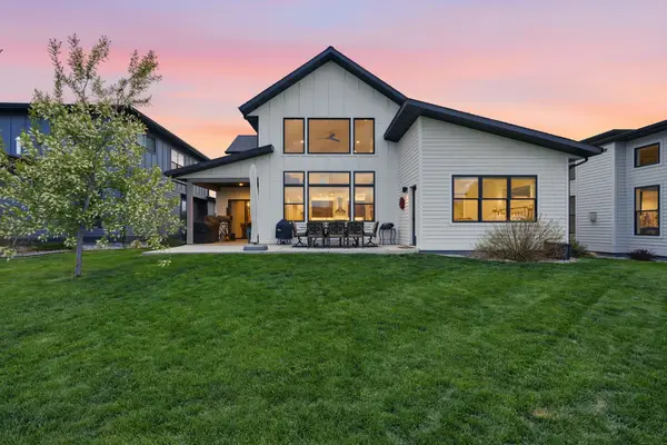 1976 Vaquero Parkway, Bozeman, MT 59718
