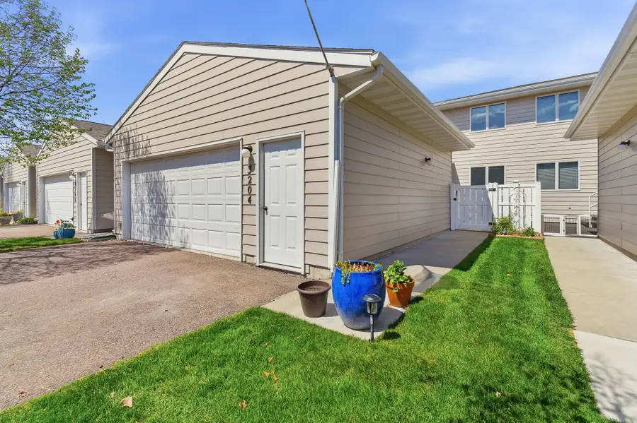 3204 Meadowood Lane #2D, Great Falls, MT 59404 - #3