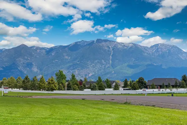 16 N Scarface Peak Court, Kalispell, MT 59901