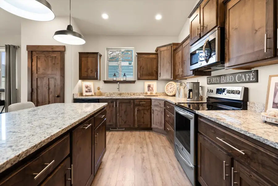3051 Elderberry Avenue, Kalispell, MT 59901 - #2