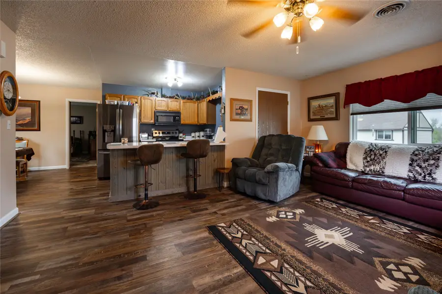 1601 9th Street Nw #205, Great Falls, MT 59404 - #3