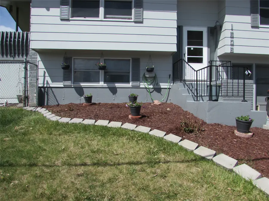 1606 9th Street Nw, Great Falls, MT 59404 - #3