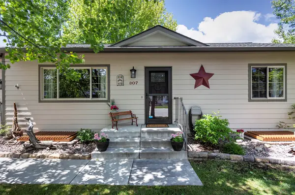 307 Lake Side Drive, Lolo, MT 59847