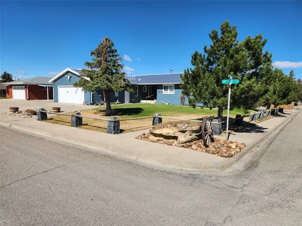 302 9th Avenue Se, Cut Bank, MT 59427