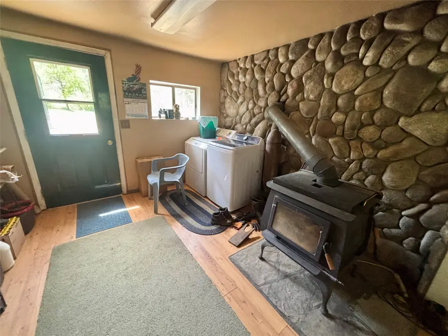 600 W Missoula Avenue, Darby, MT 59829 - #2