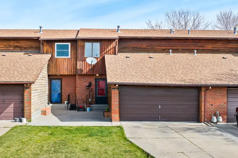 4409 8th Avenue N, Great Falls, MT 59405 - #2