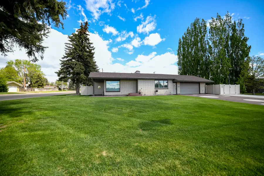 3501 15th Ave S, Great Falls, MT 59405 - #2