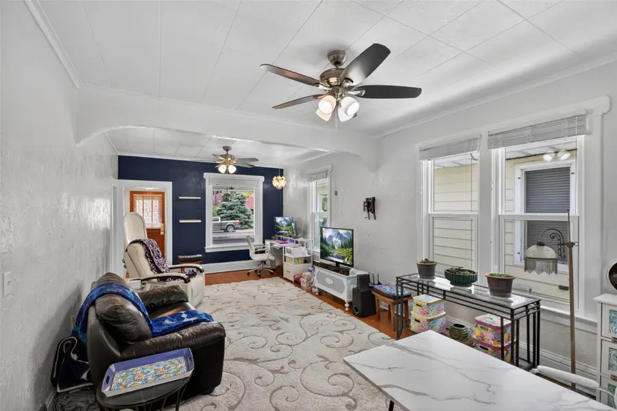 1312 8th Avenue N, Great Falls, MT 59401 - #3