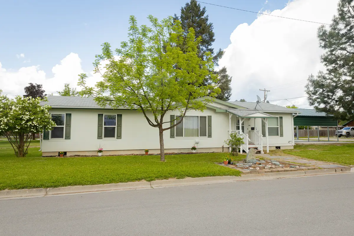 516 W 4th Street, Libby, MT 59923 - #1