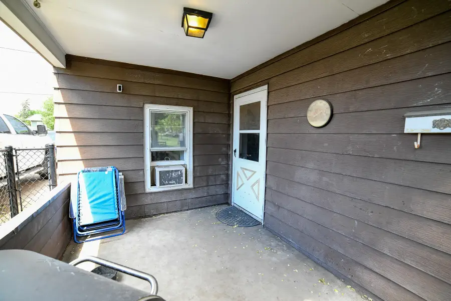 1515 3rd Avenue S, Great Falls, MT 59405 - #3