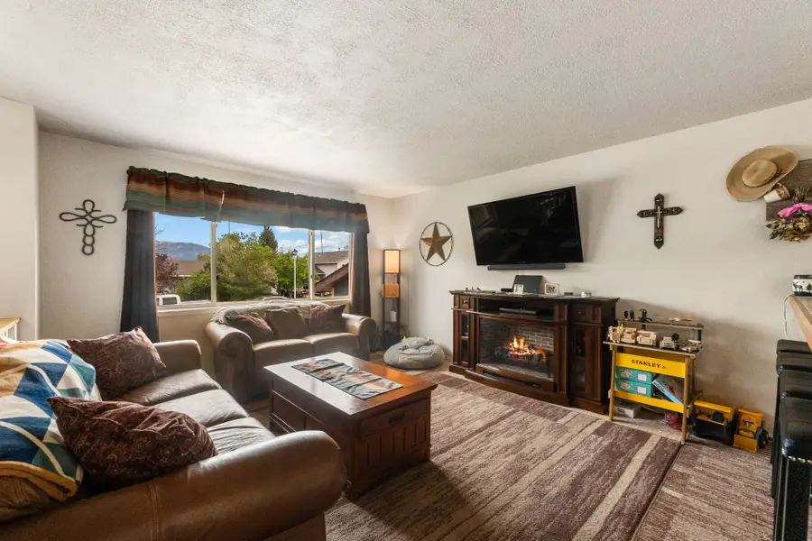 801 Church Street, Belgrade, MT 59714 - #3