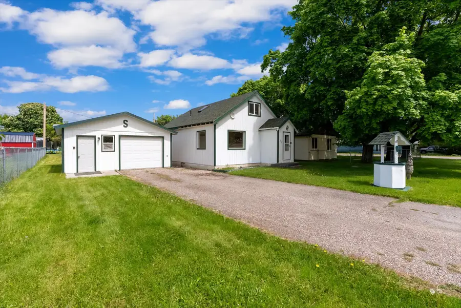 609 6th Avenue E, Polson, MT 59860 - #3